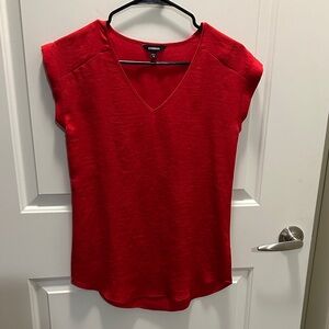 Express Women's Scarlet Short Sleeve V-Neck Tee